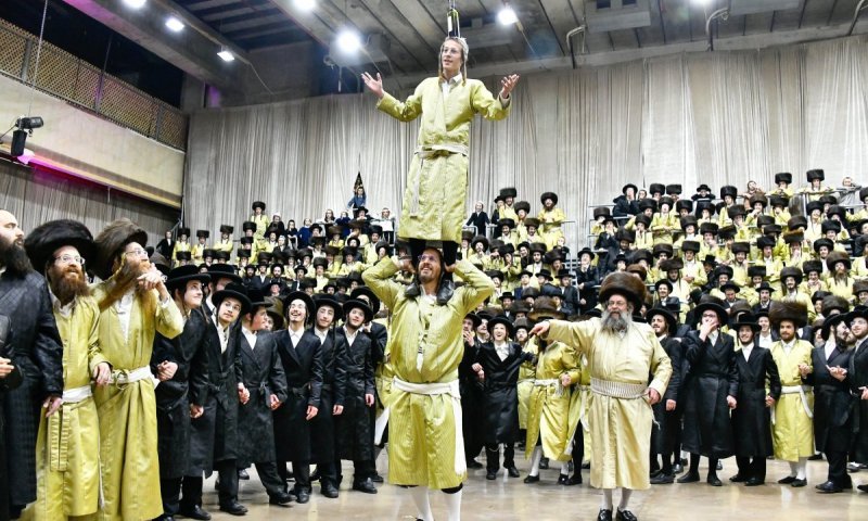 בגלל המלחמה והזמר: תולדות אברהם יצחק חגגו חתונה בקרלין