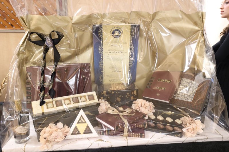 שמוליק קורלנסקי