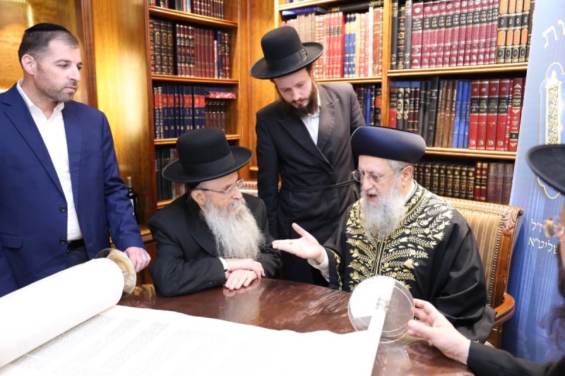 משה גולדשטיין וא. אייזנבאך