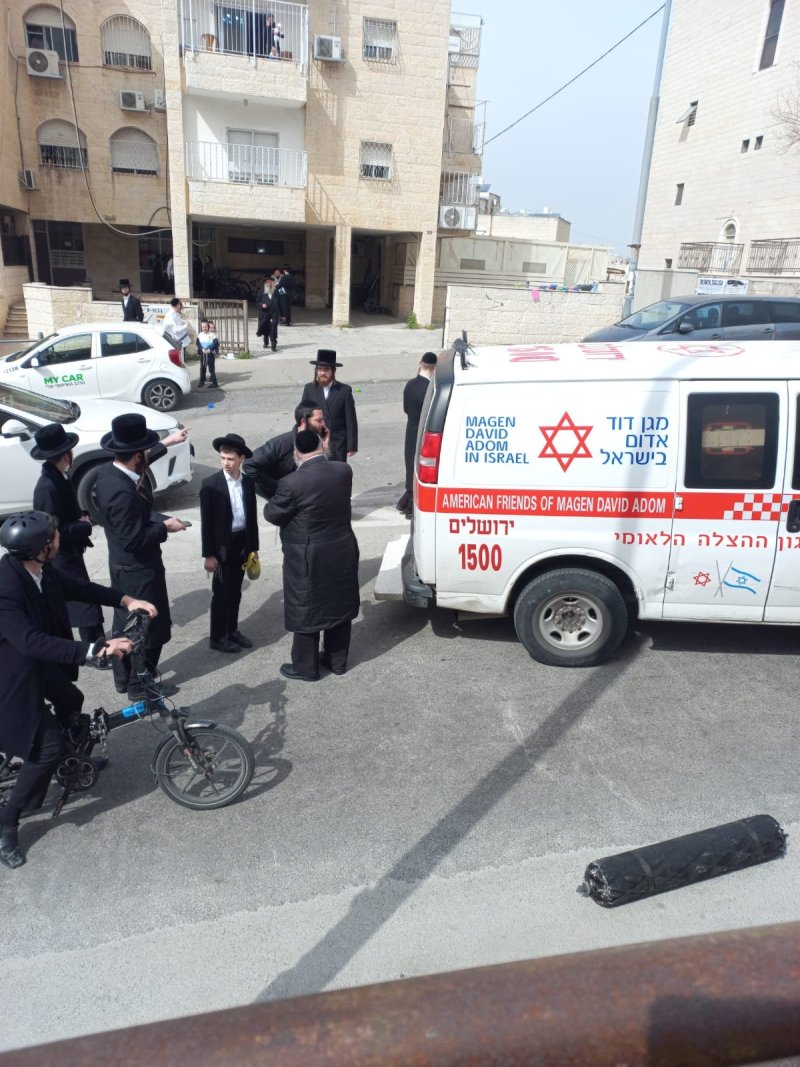 באדיבות המצלם