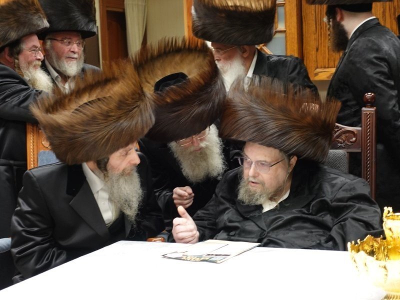 אנשיל בעק וא.מ.ש