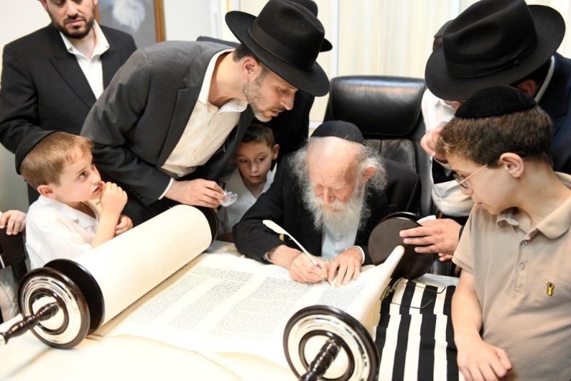 אלעזר פיינשטיין