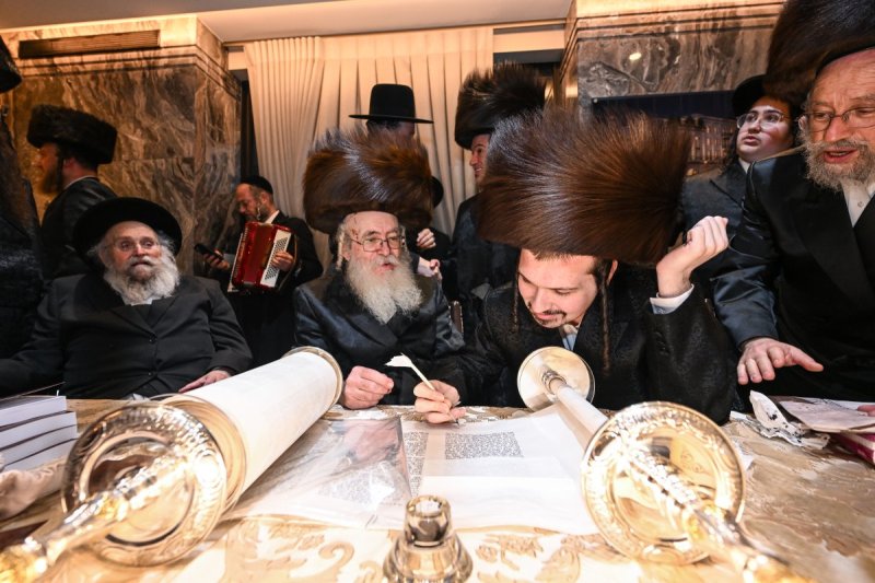 משה גולדשטיין, דוד ארזני ומאיר לביא