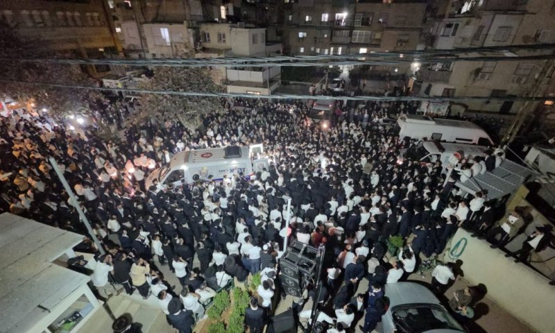 ה' נתן וה' לקח: המונים ליוו את נסיה כראדי הי"ד; האבא הצדיק את הדין בבכי