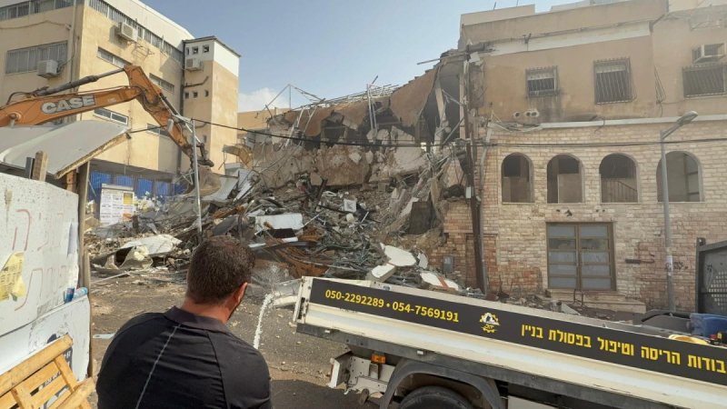 באדיבות המצלם