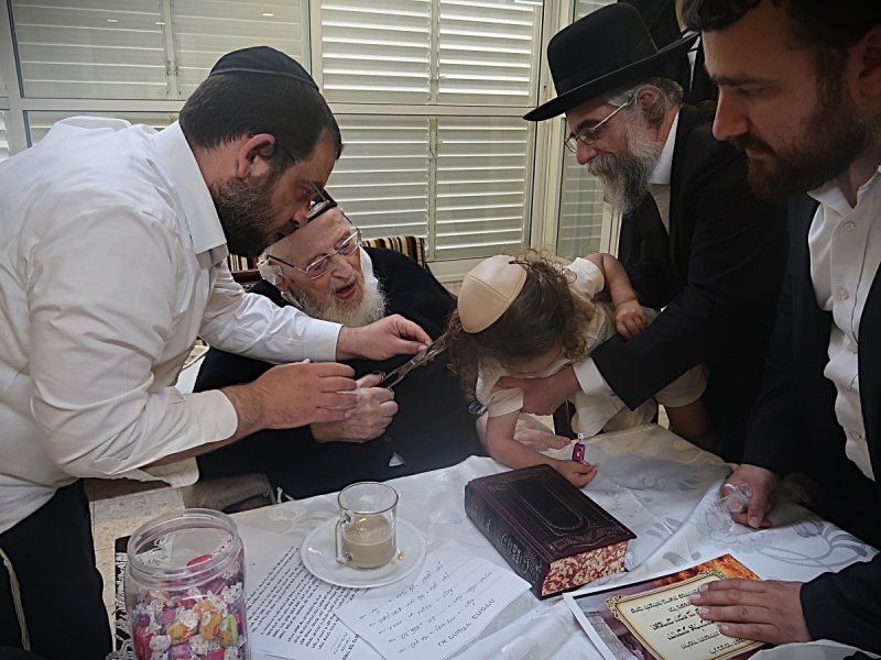 באדיבות המצלם