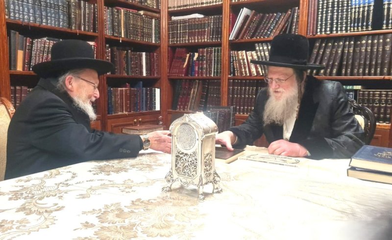 באדיבות המצלם