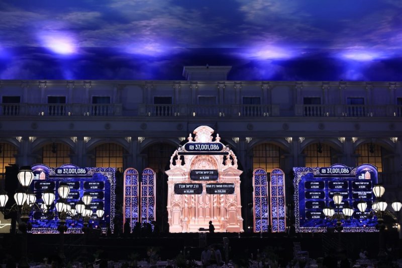 יעקב נחומי ואריאל סר