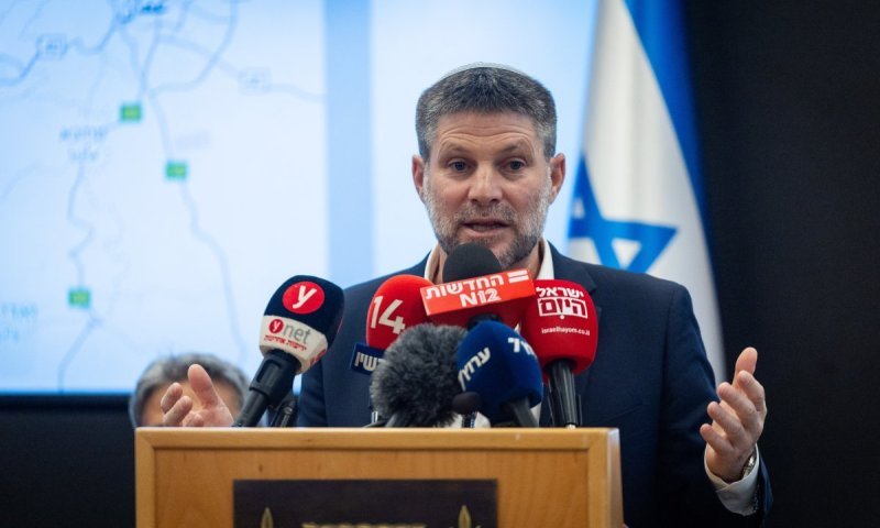 השר סמוטריץ&rsquo; חשף: "ביטלתי אתמול את הסכמי חברון"