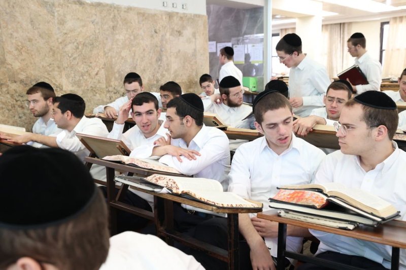 באדיבות המצלם