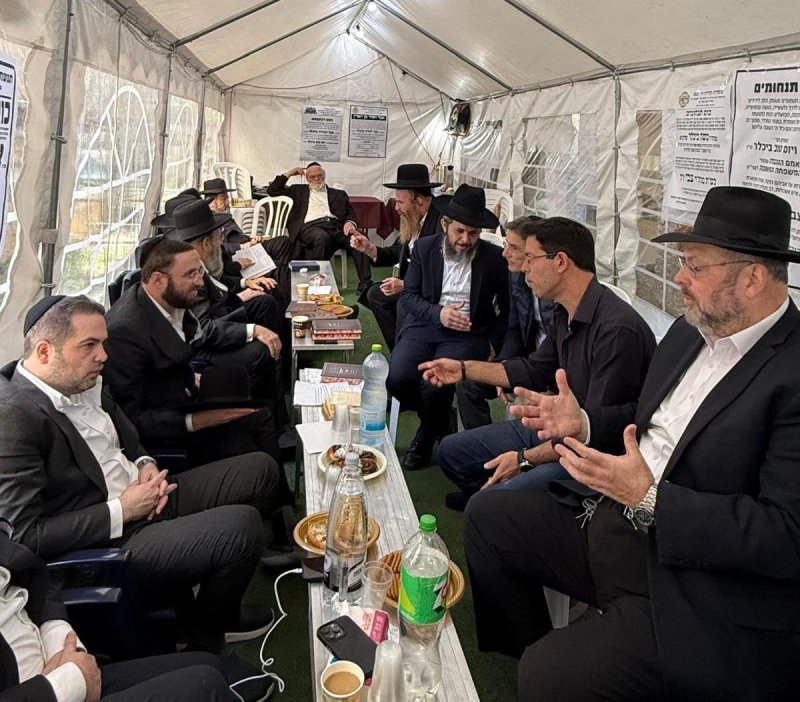 באדיבות המצלם