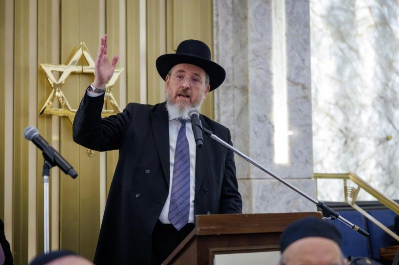 דניאל נפוסי ומאיר זלזניק