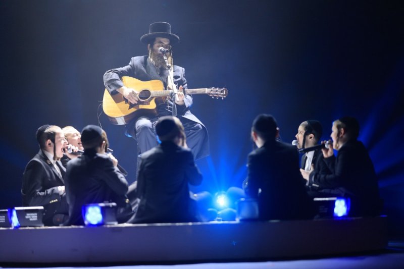 באדיבות המצלם