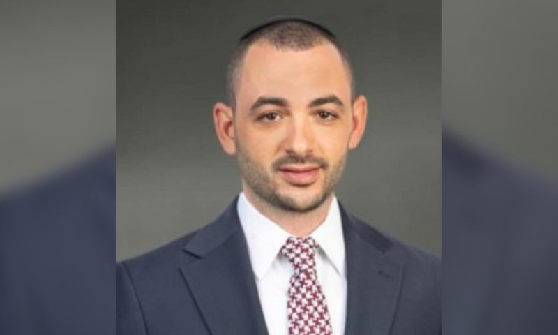 נכנס לנעליים גדולות - והצליח: עוה"ד החרדי שייצג את רונאל פישר