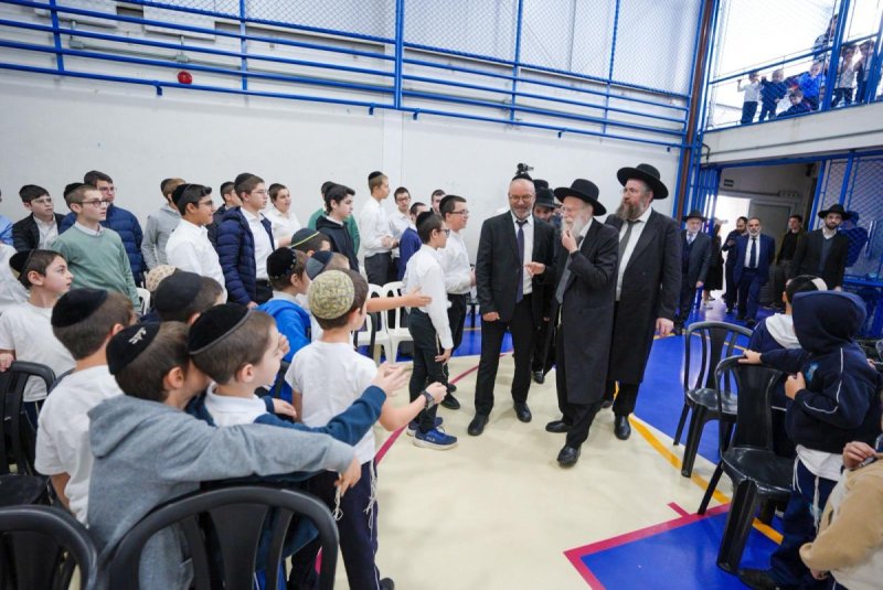 דניאל נפוסי ומאיר זלזניק
