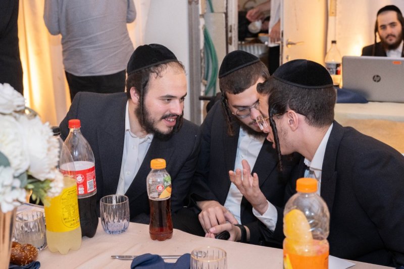 שלום קרויס