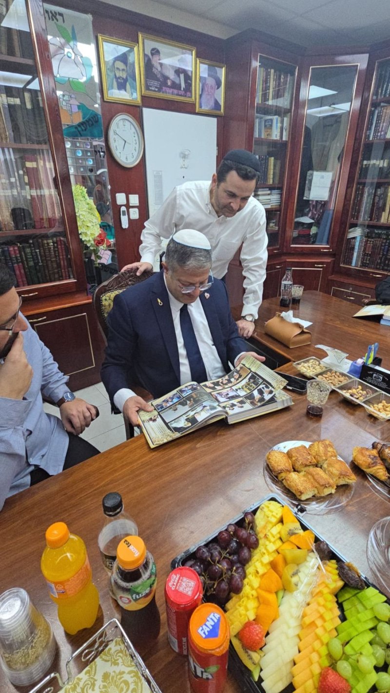 אריה מרדכי טייב