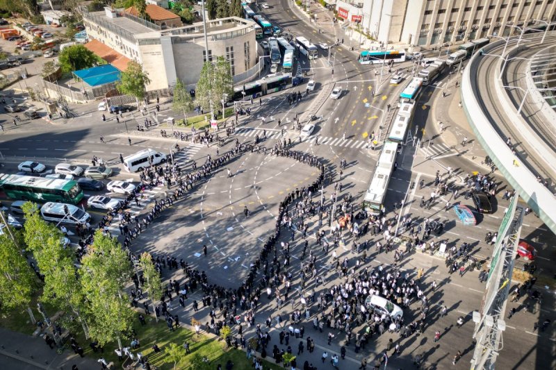 חיים גולדברג, פלאש 90