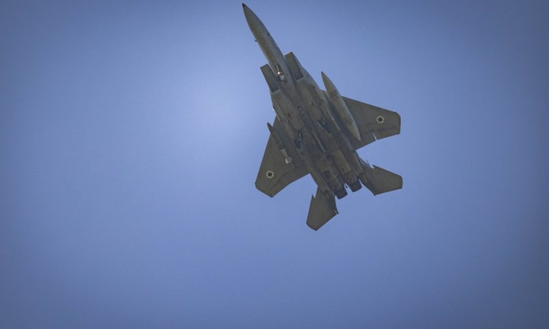 תוך כדי המבצע לחילוץ הנווט: מפציצים השמידו בונקר עם בכירי המשטר