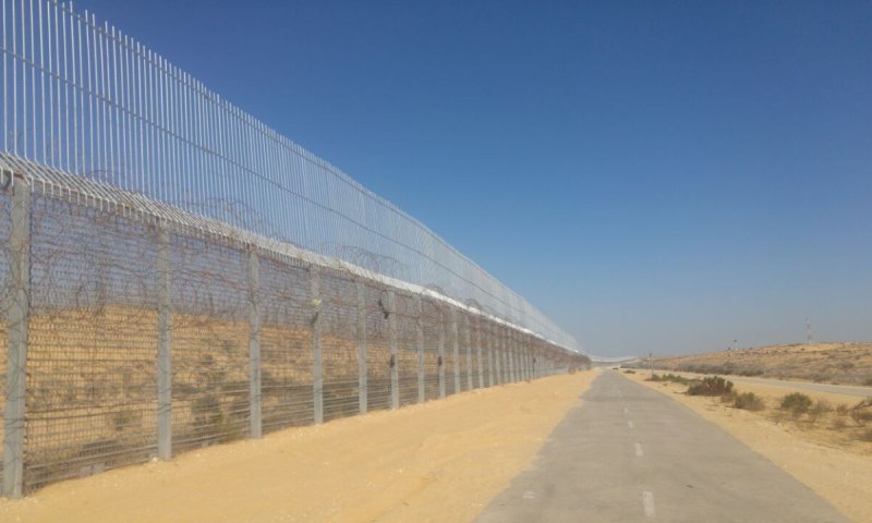נעצר בגבול וגורש מסיני: "הפקיד מסתכל עליי וצועק 'שב בצד'"
