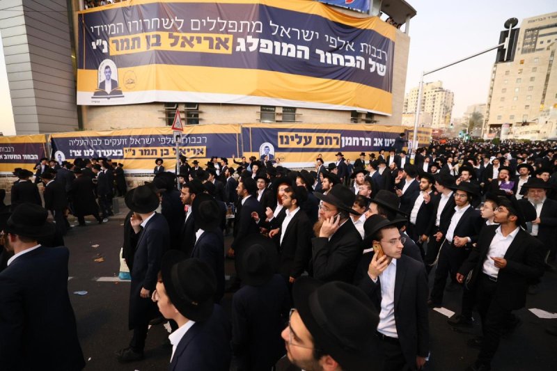 דניאל נפוסי ודוד מנדלסון