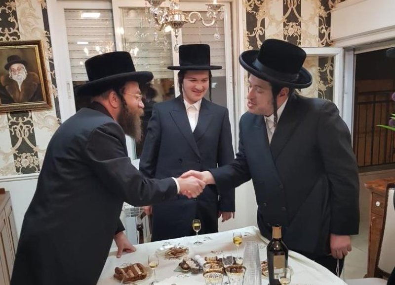 באדיבות המצלם