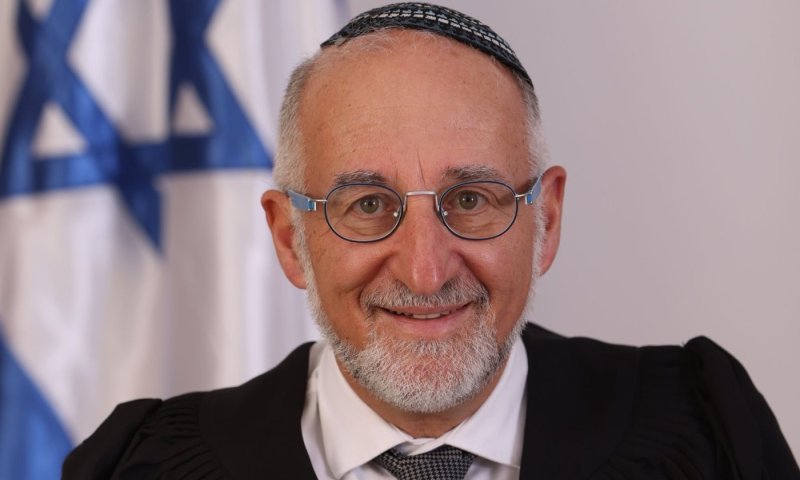 "חוסר תשומת לב אינו תירוץ": תלונה נגד השופט שחילל שבת