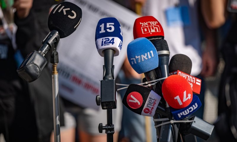 יו"ר ועדת הבחירות קורא למפלגות להבטיח גישה שוויונית לתקשורת