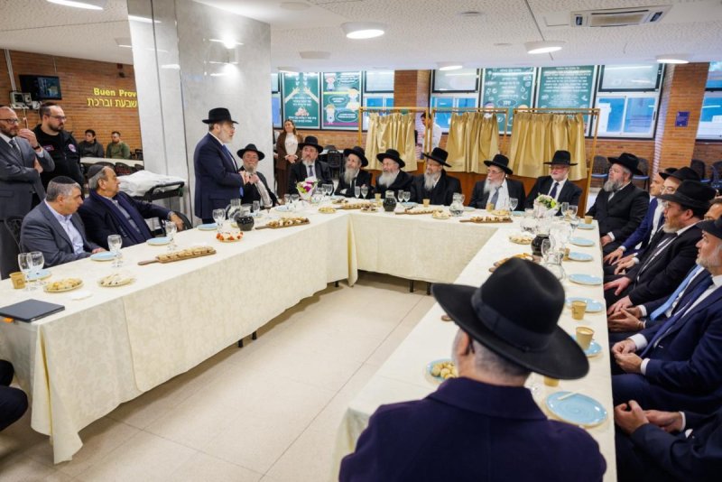 דניאל נפוסי ומאיר זלזניק