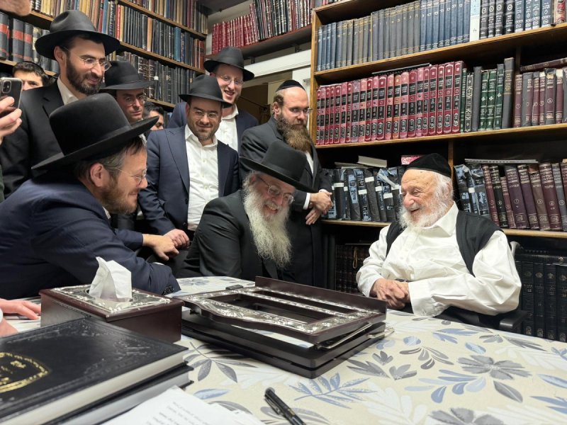 שמוליק קורלנסקי