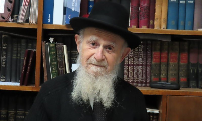 שריד לדור קודם: הגאון רבי אליהו דרמר זצ"ל הלך לעולמו