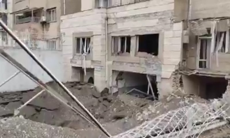 תיעוד מהשטח: הרס כבד בתחנת משטרה בלב טהראן