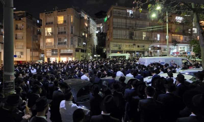 הבעל הפצוע הגיע באמבולנס ונפרד בבכי, הבן בן ה-10 התחנן: "תתפללי על אבא"