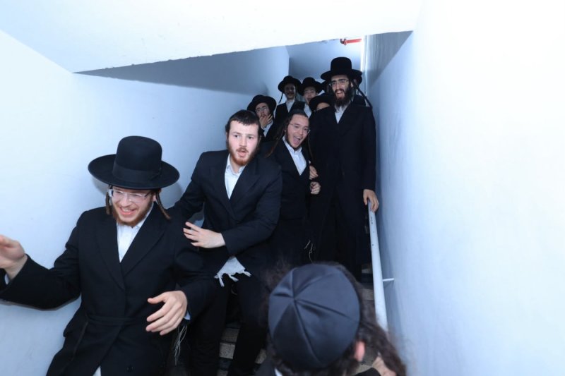 שמואל עמית