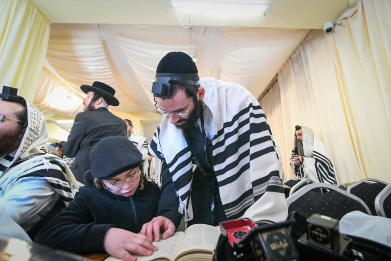 ארי קופרשטוק