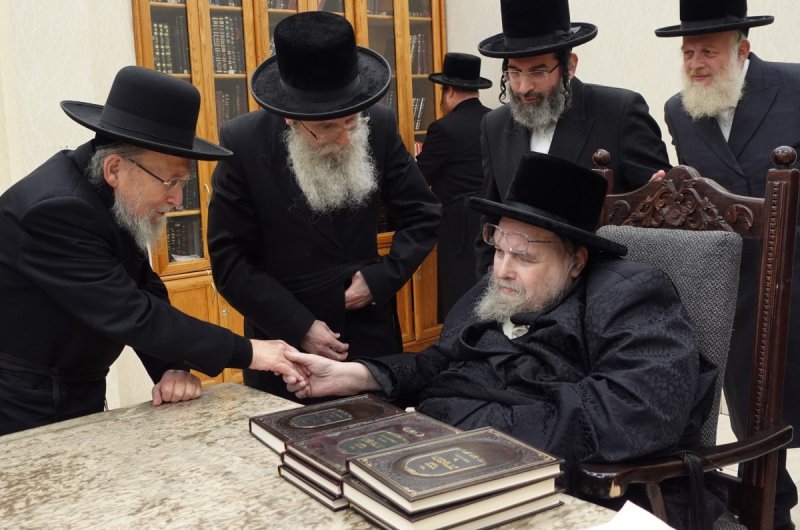 באדיבות המצלם