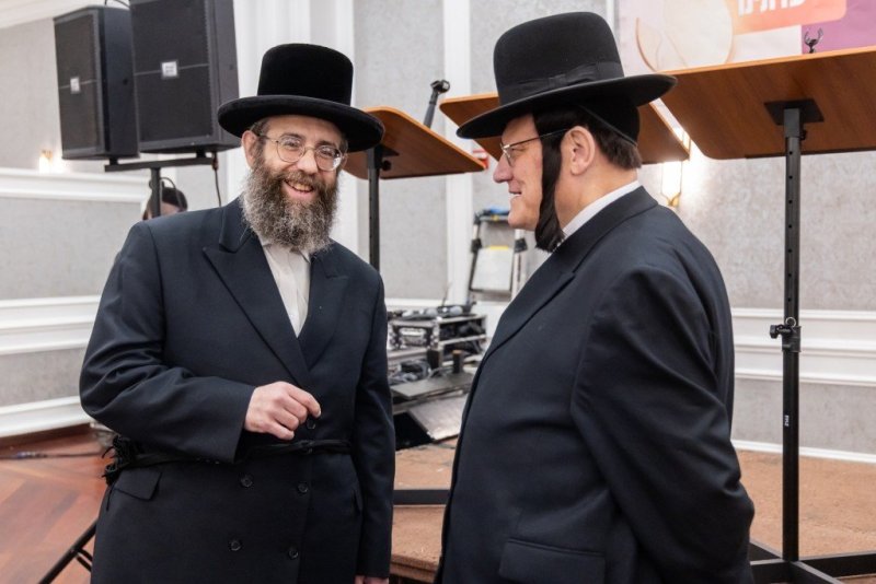 האחים לעטשעווסקי