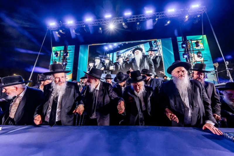 יעקב נחומי ומנדי טויטו