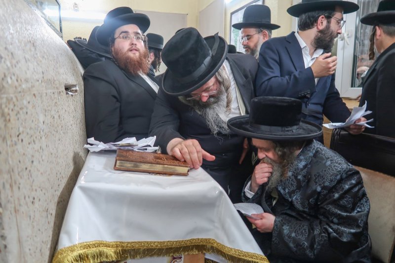 מ.א נוימן