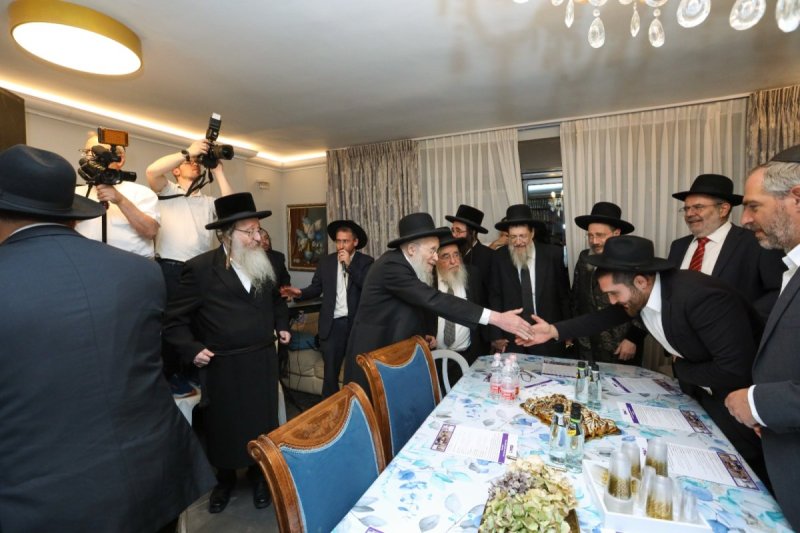 ליפא מוזר ושמוליק קורלנסקי