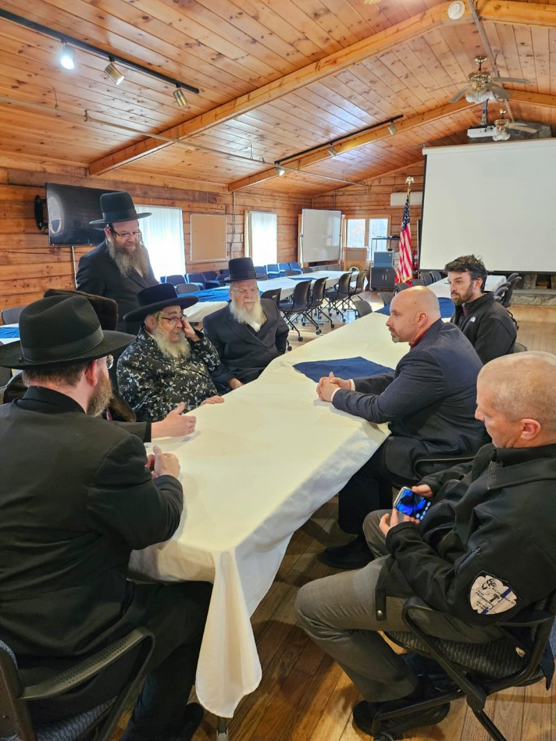 באדיבות המצלם