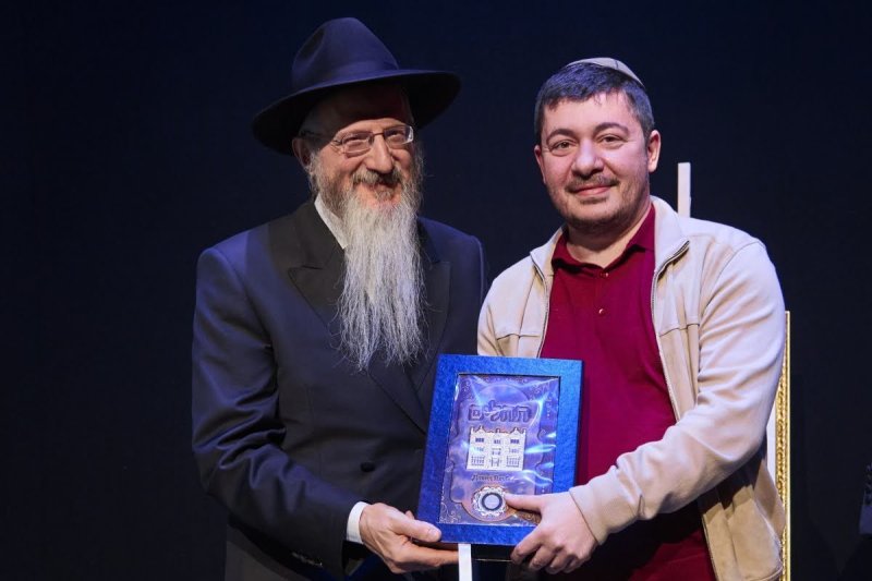 דמיטרי לובאייב