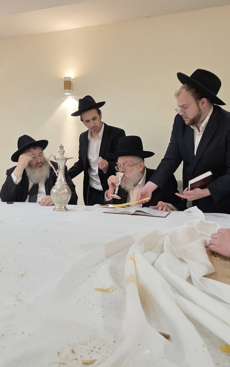 באדיבות המצלם