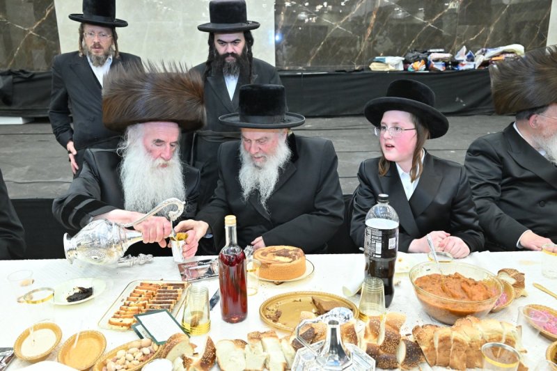 באדיבות המצלם