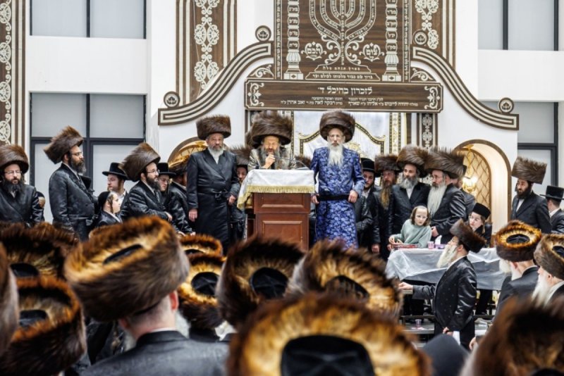 אברומי בלום, אחים לאנטשעווסקי, אייזיק י.