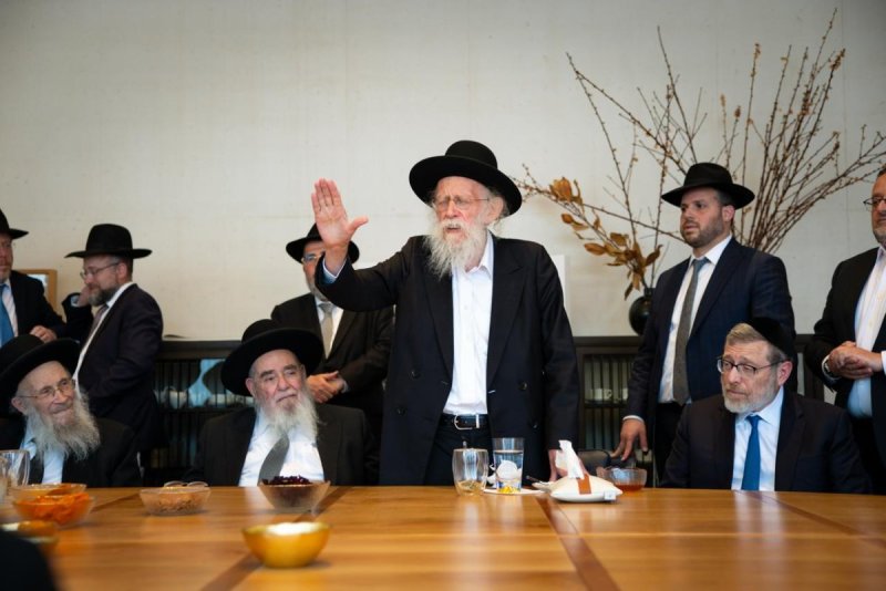 דניאל נפוסי ומאיר זלזניק