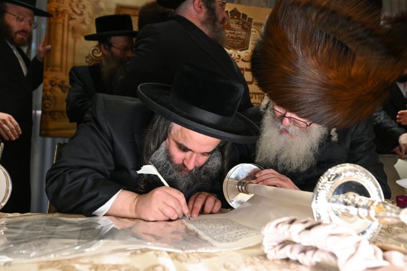 משה גולדשטיין, דוד ארזני ומאיר לביא