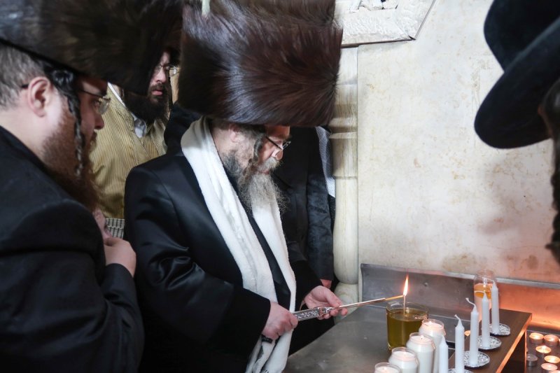 דוד ארזני ומ.א. נוימן