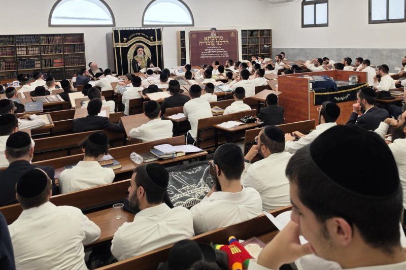 באדיבות המצלם