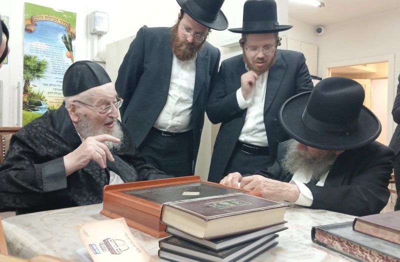 שוקי לרר